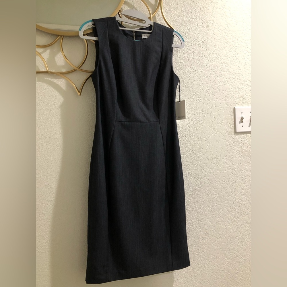 Calvin Klein gray sheath dress size 2